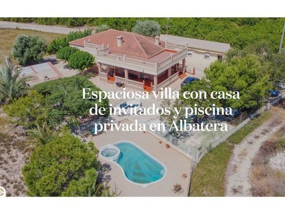 Foto 1 de Casa en venda a Albatera de 5 habitacions amb terrassa i piscina