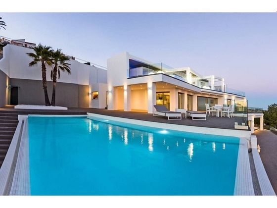 Foto 1 de Casa en venta en Benimeit - Tabaira de 4 habitaciones con terraza y piscina