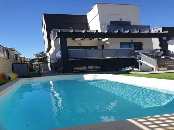 Foto 1 de Alquiler de casa en San Juan de Alicante/Sant Joan d´Alacant de 3 habitaciones con terraza y piscina
