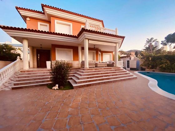 Foto 2 de Casa en venta en Rincón de Loix de 6 habitaciones con terraza y piscina