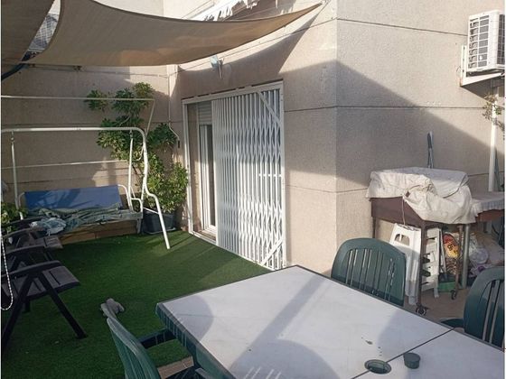 Foto 2 de Pis en venda a Can Feu - Can Gambús - Hostafrancs de 3 habitacions amb terrassa i garatge