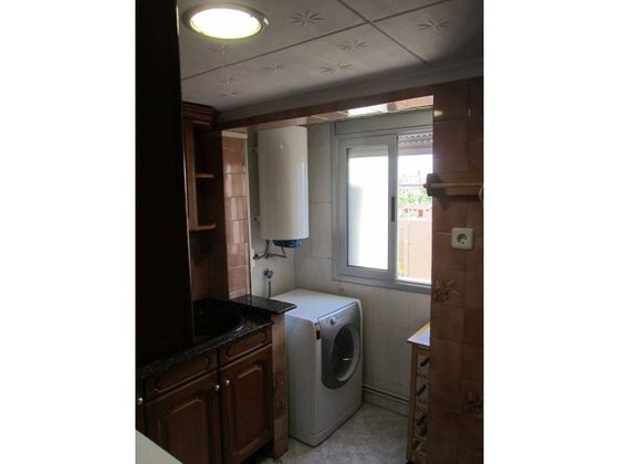 Foto 2 de Piso en venta en Can Feu - Can Gambús - Hostafrancs de 4 habitaciones con balcón y aire acondicionado