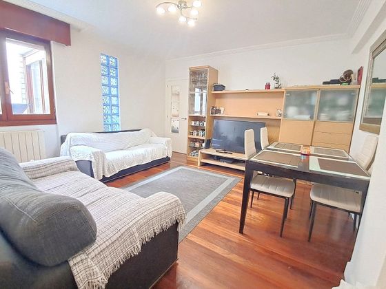 Foto 1 de Pis en venda a Centro - Desierto - Arrontegi de 3 habitacions amb garatge i calefacció