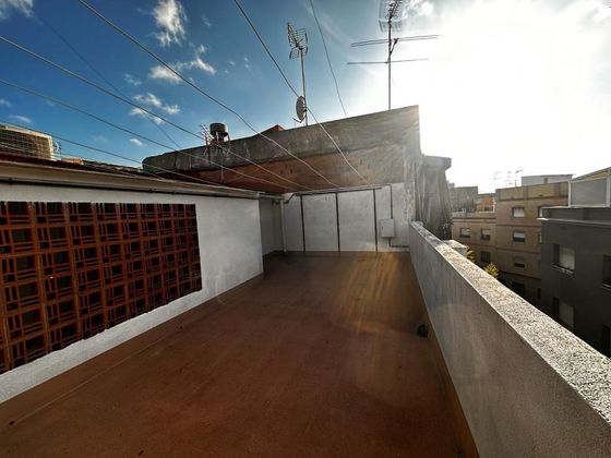 Foto 2 de Pis en venda a Sant Joan Despí de 2 habitacions amb terrassa i aire acondicionat