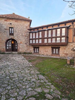 Foto 2 de Casa en venda a Aguilar de Campoo de 11 habitacions amb terrassa