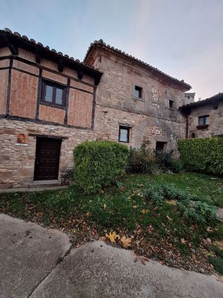 Foto 1 de Casa en venda a Aguilar de Campoo de 11 habitacions amb terrassa