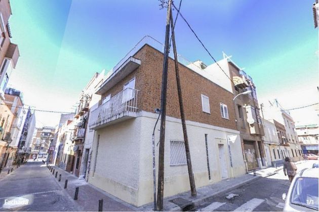 Foto 1 de Edifici en venda a calle De Tomás García de 196 m²