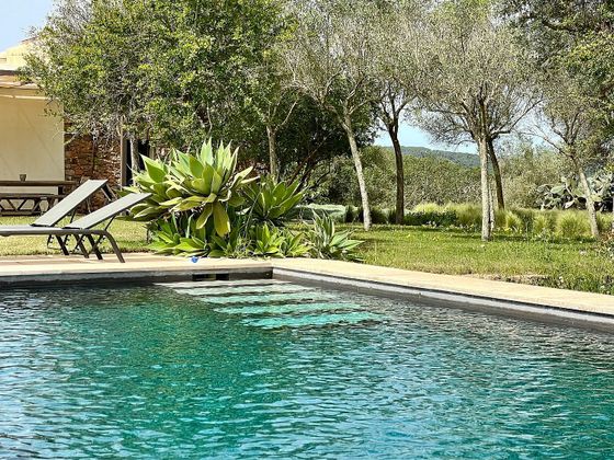 Foto 1 de Alquiler de casa rural en Santa Eulalia del Río de 4 habitaciones con terraza y piscina