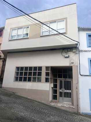 Foto 2 de Casa adosada en venta en calle Lousido de 5 habitaciones con terraza y garaje