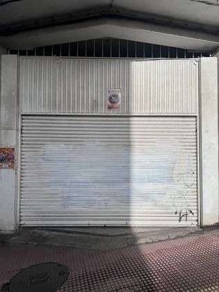 Foto 2 de Piso en venta en calle Mestre Gregorio Baudot de 5 habitaciones con garaje y calefacción