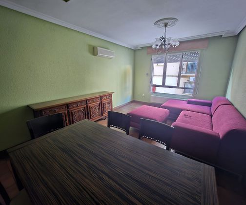 Foto 2 de Alquiler de casa en Puerta de Cuartos - Avda. de Portugal de 3 habitaciones con muebles y aire acondicionado