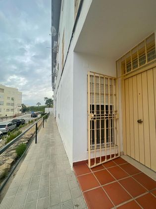 Foto 2 de Casa en venda a calle Azucena de 3 habitacions i 145 m²