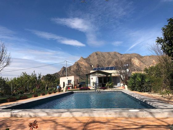 Foto 1 de Casa rural en venda a Callosa de Segura de 3 habitacions amb terrassa i piscina