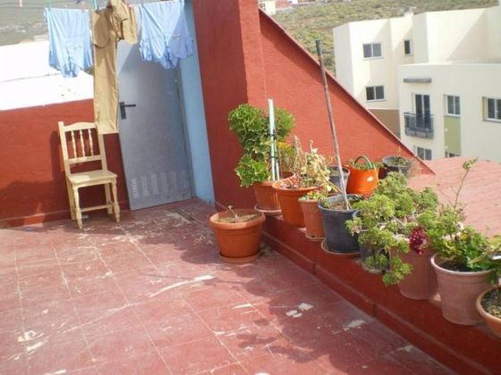 Foto 1 de Venta de chalet en Costa Adeje de 4 habitaciones con terraza