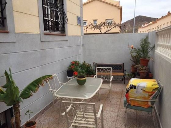 Foto 1 de Casa adossada en venda a San Isidro de 4 habitacions amb terrassa i garatge