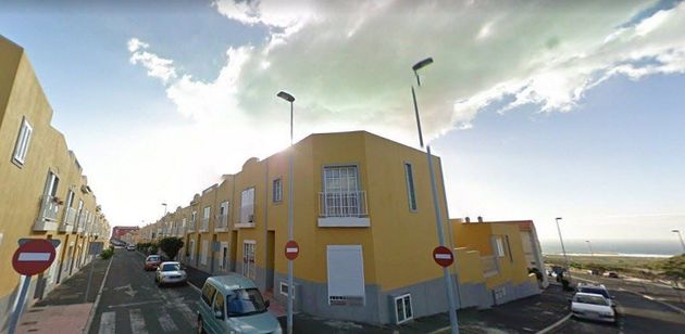Foto 1 de Casa en venta en San Isidro de 3 habitaciones con terraza y garaje