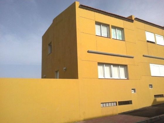 Foto 2 de Casa en venta en San Isidro de 3 habitaciones con terraza y garaje