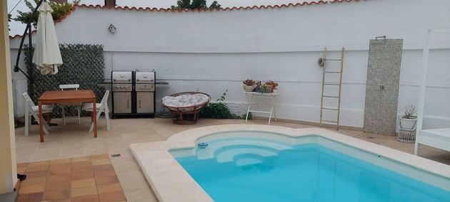 Foto 2 de Chalet en venta en Longuera-Toscal de 4 habitaciones con terraza y piscina