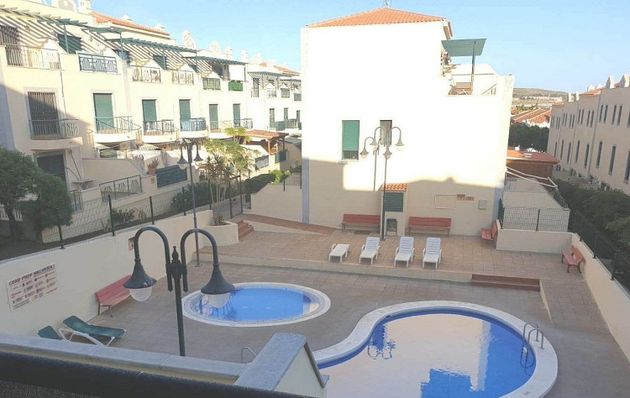 Foto 1 de Venta de piso en Las Chafiras de 1 habitación con terraza y piscina