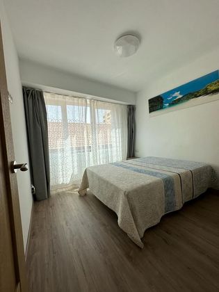 Foto 1 de Venta de piso en Centro - Almería de 2 habitaciones con aire acondicionado