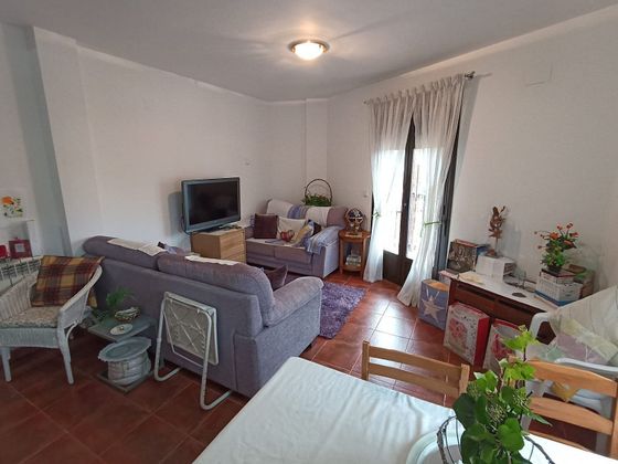 Foto 2 de Piso en venta en Chinchón de 2 habitaciones con garaje y balcón