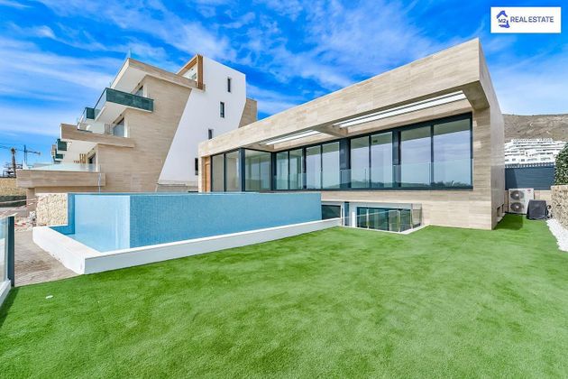Foto 2 de Casa en venda a Pueblo Levante de 4 habitacions amb terrassa i piscina