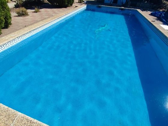 Foto 2 de Casa en venda a Torreperogil de 4 habitacions amb piscina i garatge