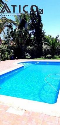 Foto 1 de Xalet en venda a Golf Guadiana de 5 habitacions amb terrassa i piscina
