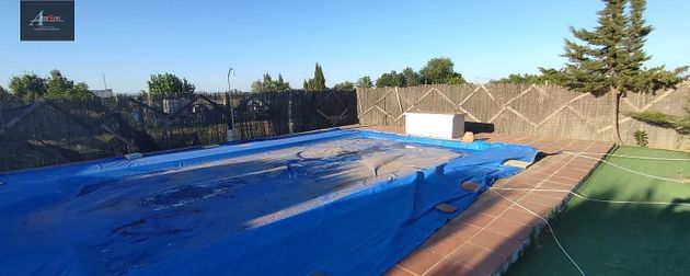 Foto 2 de Casa rural en venda a Fuente Palmera de 3 habitacions amb piscina i aire acondicionat