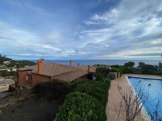 Foto 1 de Casa en venta en Aiguafreda - Sa Tuna de 4 habitaciones con terraza y piscina
