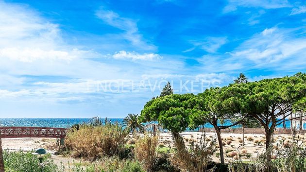 Foto 1 de Pis en venda a Los Monteros - Bahía de Marbella de 5 habitacions amb terrassa i piscina