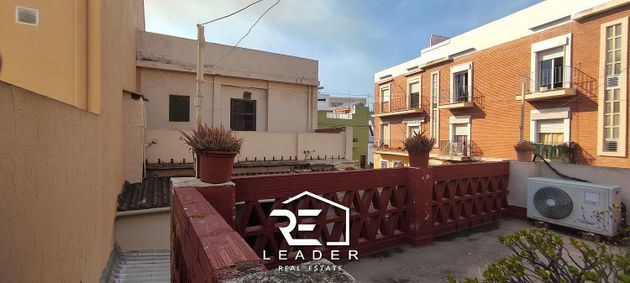 Foto 2 de Venta de casa en Meliana de 3 habitaciones con terraza