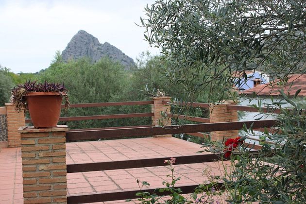 Foto 1 de Xalet en venda a Montejaque de 4 habitacions amb terrassa i piscina