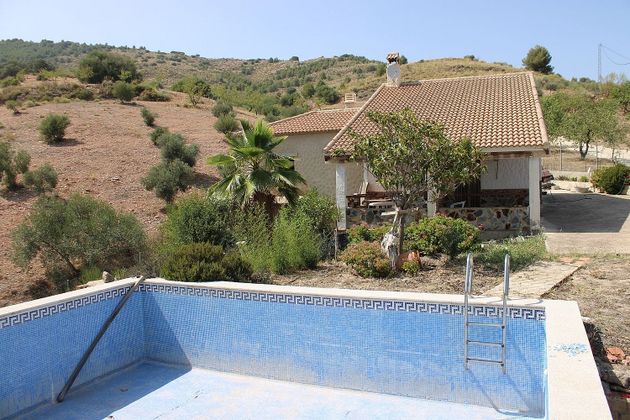 Foto 2 de Venta de chalet en Burgo (El) de 3 habitaciones con terraza y piscina