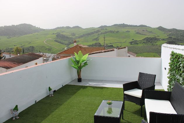 Foto 1 de Ático en venta en Montecorto de 2 habitaciones con terraza y balcón