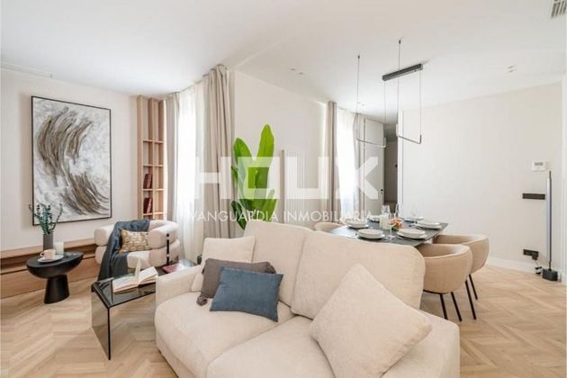 Foto 2 de Pis en venda a calle De Diego de León de 2 habitacions amb terrassa i aire acondicionat