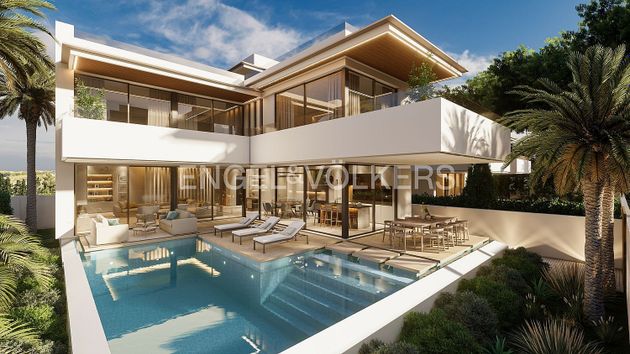 Foto 1 de Xalet en venda a Nueva Alcántara de 5 habitacions amb terrassa i piscina