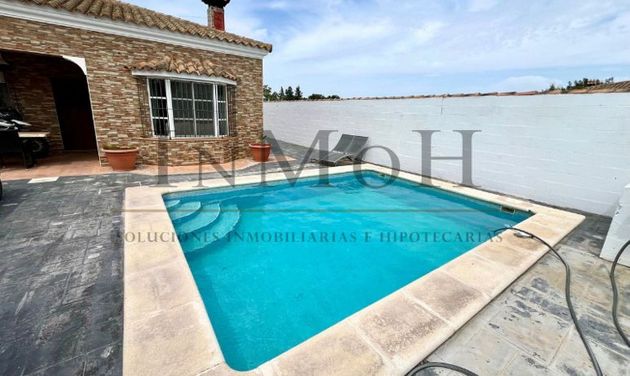 Foto 1 de Casa en venda a Pinar de los Franceses - Marquesado de 3 habitacions amb piscina i jardí
