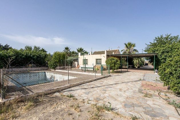 Foto 2 de Casa rural en venta en calle Barranco Blanco de 2 habitaciones con terraza y piscina