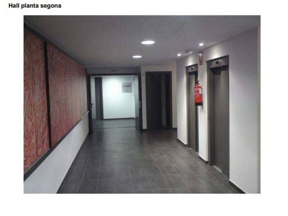 Foto 1 de Oficina en venda a Magraners - Polígon del Segre amb aire acondicionat i ascensor