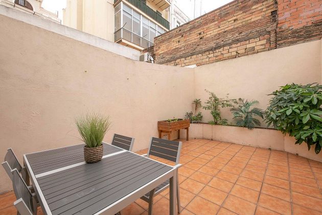 Foto 2 de Pis en venda a Vila de Gràcia de 2 habitacions amb terrassa i aire acondicionat