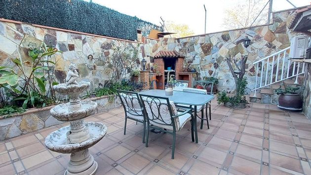 Foto 2 de Casa en venda a Can Deu - La Planada - Sant Julià de 4 habitacions amb balcó