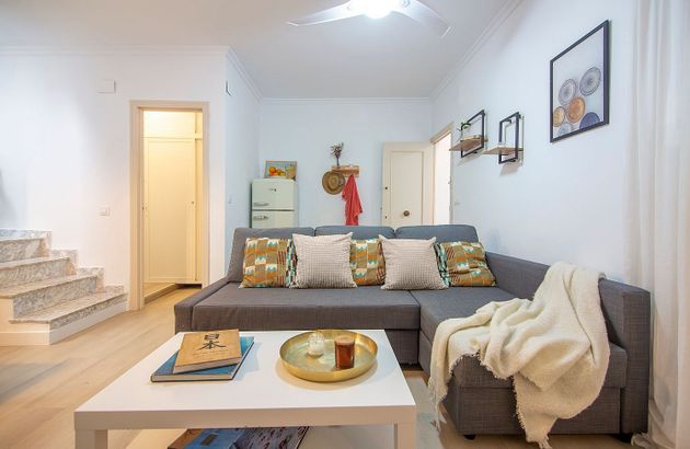 Foto 2 de Dúplex en alquiler en calle Arrieros de 2 habitaciones con muebles
