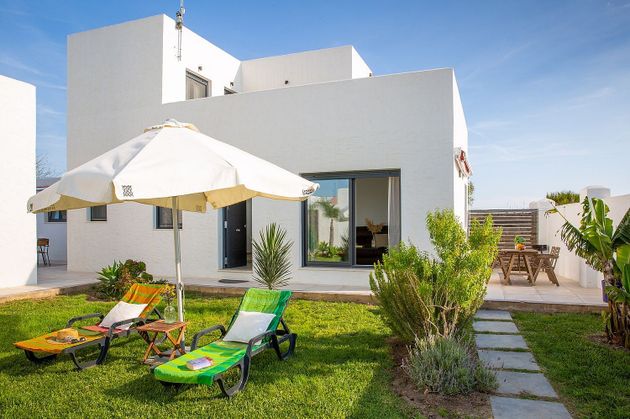 Foto 1 de Casa en lloguer a calle De la Yeguada de 2 habitacions amb terrassa i jardí