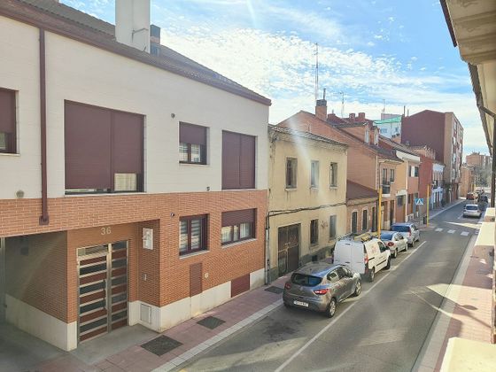 Foto 2 de Casa en venta en Belén - Pilarica - Bº España de 5 habitaciones con terraza y garaje