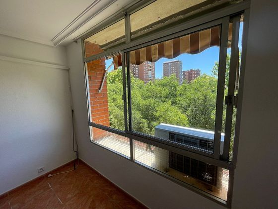 Foto 2 de Alquiler de piso en Hospital - Nuevo Centro de Talavera de la Reina de 4 habitaciones con aire acondicionado y calefacción