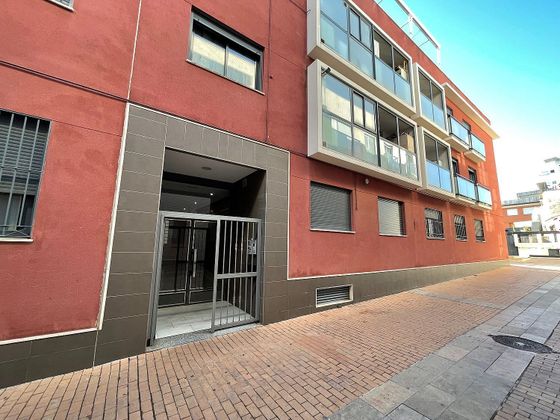 Foto 1 de Pis en venda a calle Del Cadí de 3 habitacions amb terrassa i garatge