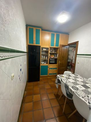 Foto 2 de Piso en venta en Casco Antiguo de 3 habitaciones con ascensor