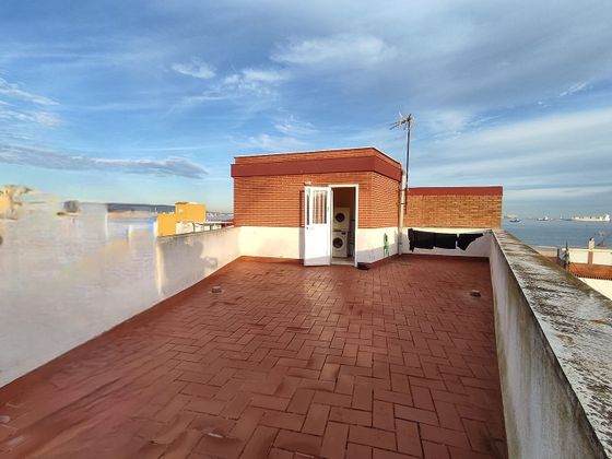 Foto 1 de Casa en venda a El Rinconcillo de 2 habitacions amb terrassa