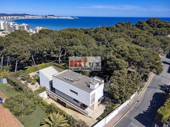 Foto 2 de Xalet en venda a Torre Valentina-Mas Vilar de La Mutxada-Treumal de 5 habitacions amb terrassa i piscina
